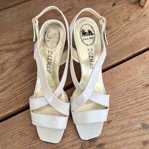 Dean White Strappy Sandals NWOT Size 7.5